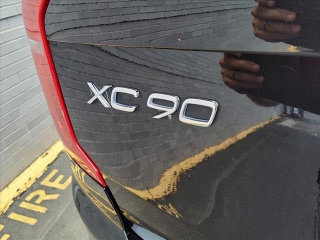 2023 Volvo XC90 B6 Core